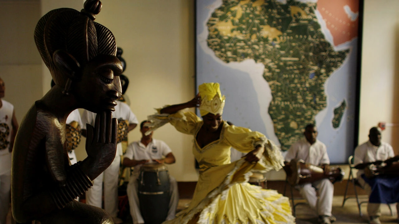 Danseuse Afro Cuba Ap081204024830